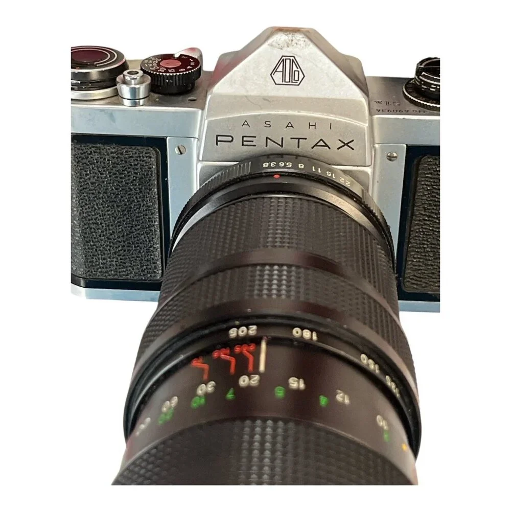 Vintage Asahi Pentax 35mm SLR Film Camera with Vivitar 75–205mm Lens Japan